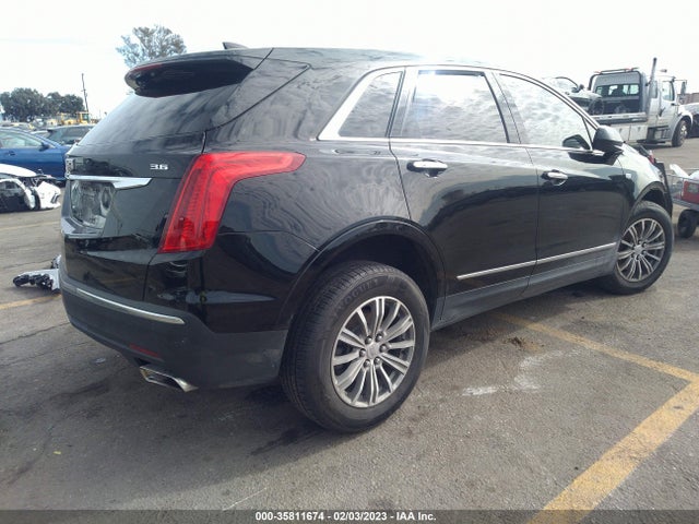 2018 Cadillac XT5, VIN: 1GYKNCRS8JZ237021