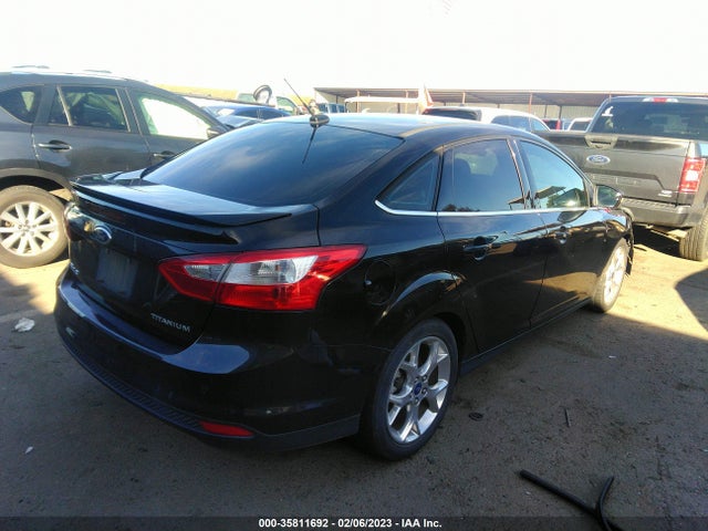 2014 FORD FOCUS TITANIUM VIN: 1FADP3J27EL139343