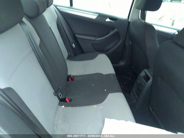 3VW167AJ2HM271294 Volkswagen Jetta