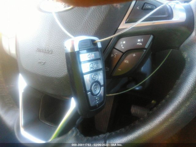 3FA6P0LU2HR398950 Ford Fusion Hybrid Se