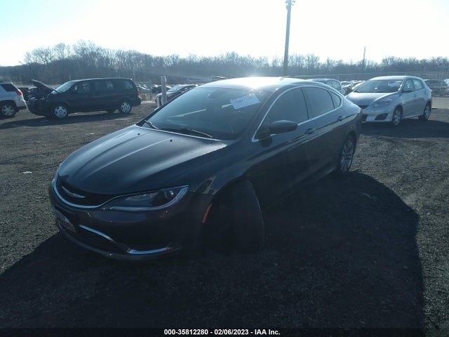 Chrysler 200 Limited 2016 1C3CCCAB0GN124597 Image 2