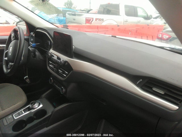 2021 Ford Escape, VIN: 1FMCU9BZ6MUA85647