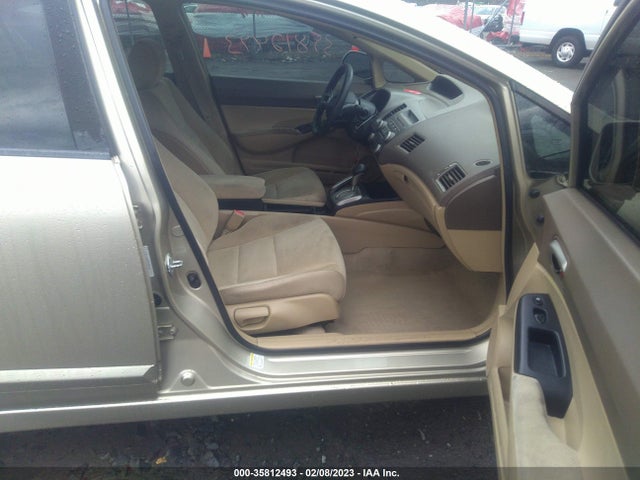2008 HONDA CIVIC SDN LX VIN: 1HGFA16558L103779