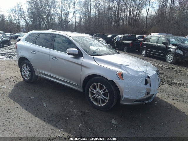 2016 Volvo XC60, VIN: YV4612RK9G2852995