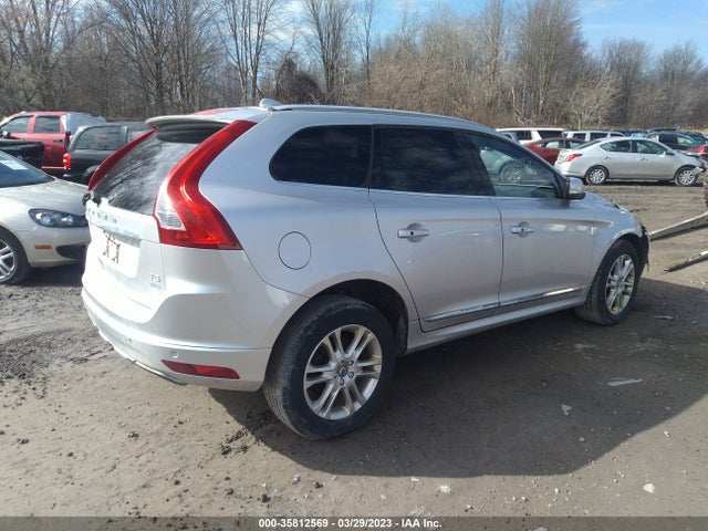 2016 Volvo XC60, VIN: YV4612RK9G2852995