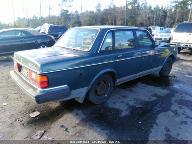 YV1AA8846L1388982 Volvo 240