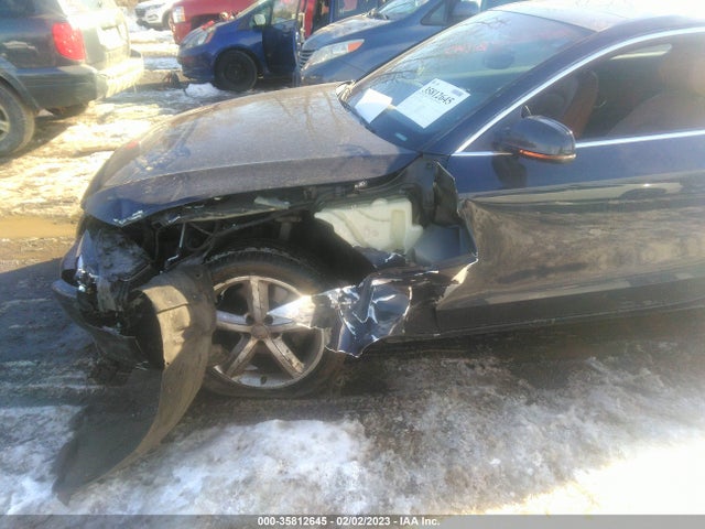 WAULFAFR7AA059840 Audi A5 2.0l Premium Plus