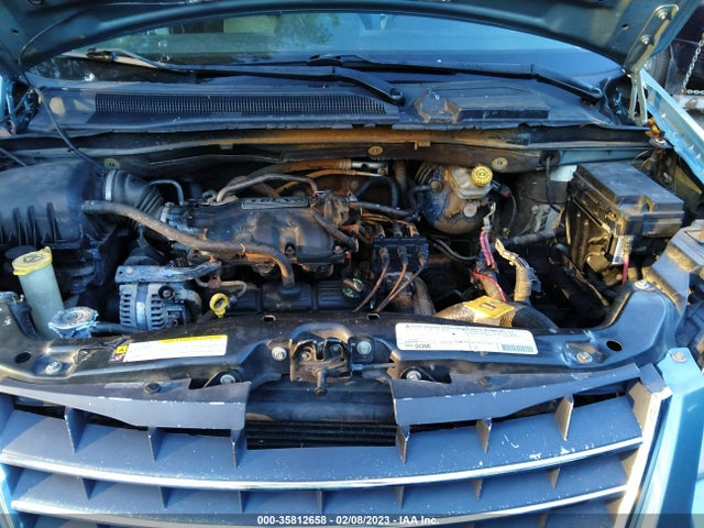 2A4RR8D15AR395146 Chrysler Town & Country