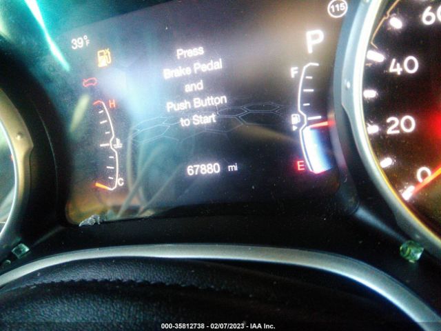 3C4NJDBB6JT175558 Jeep Compass Latitude