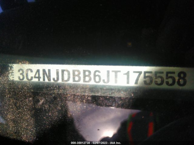 3C4NJDBB6JT175558 Jeep Compass Latitude