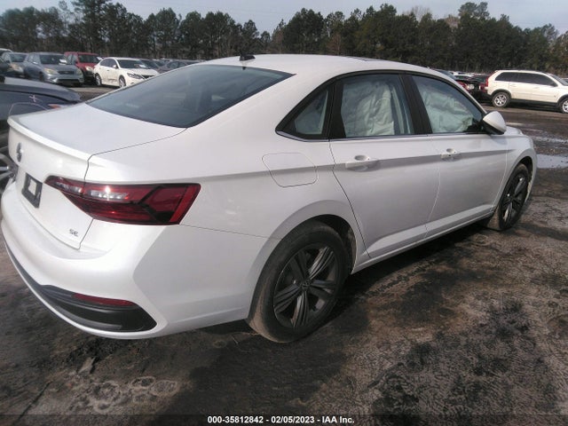 3VW7M7BUXNM023993 Volkswagen JETTA SE