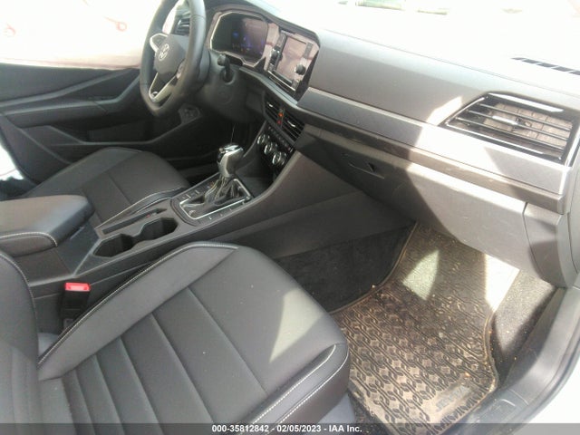 3VW7M7BUXNM023993 Volkswagen JETTA SE