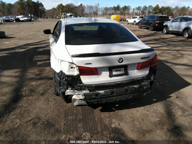 2018 BMW 5 Series, VIN: WBAJE7C58JWC56326