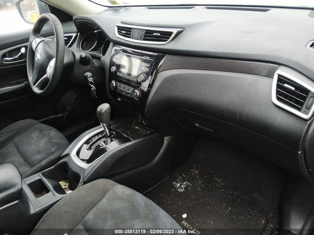 2015 Nissan Rogue, VIN: KNMAT2MV5FP567530