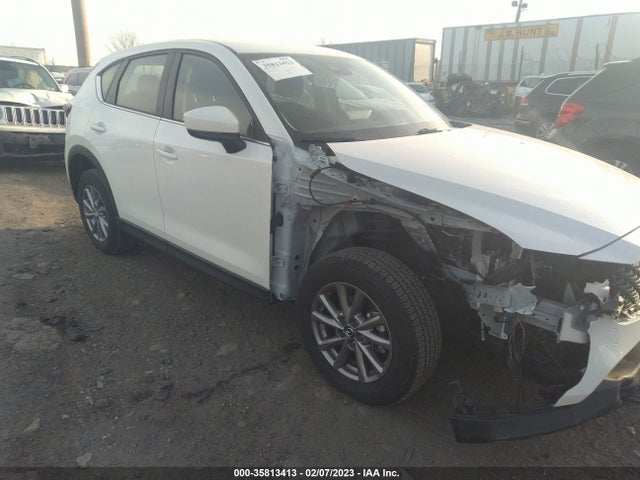 2022 Mazda CX-5, VIN: JM3KFBAM4N0547033