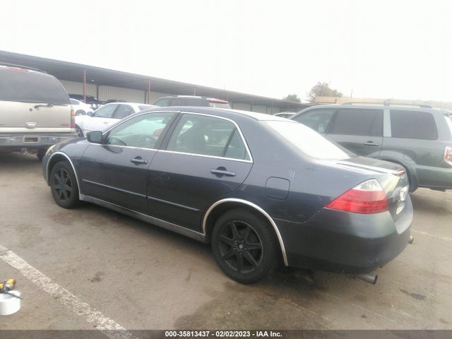 2007 HONDA ACCORD SDN LX VIN: 1HGCM56447A034182