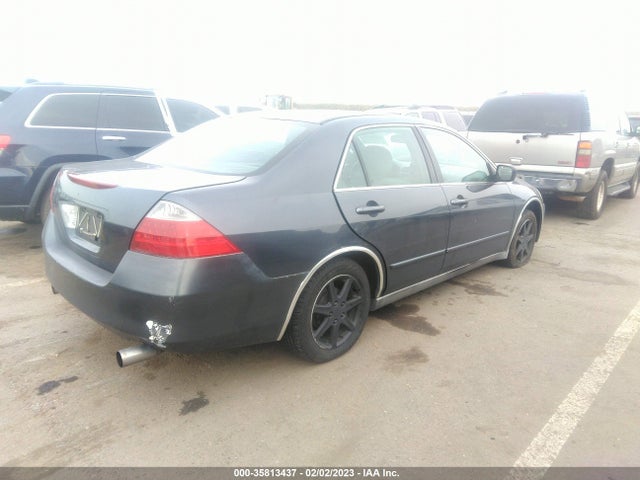 2007 HONDA ACCORD SDN LX VIN: 1HGCM56447A034182