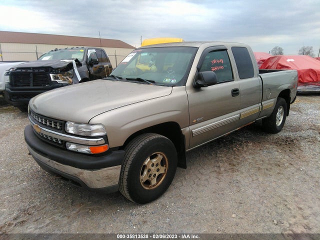 2001 CHEVROLET SILVERADO 1500 LS VIN: 1GCEK19T71E103794