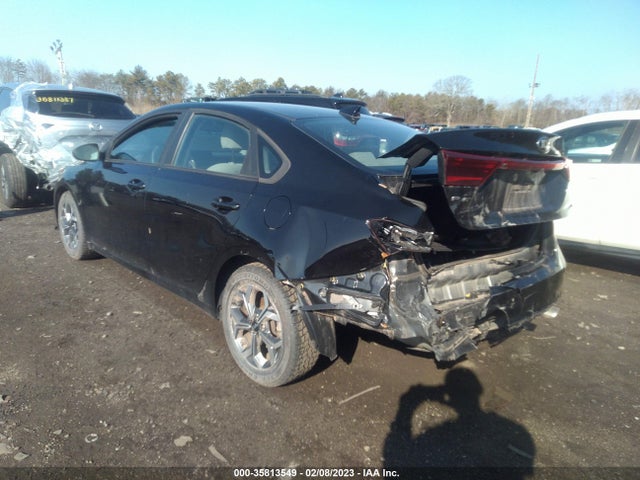 2021 Kia Forte, VIN: 3KPF24AD5ME300577