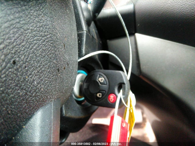 Ford ESCAPE SE 2018 1FMCU9GD5JUC13059 Image 3