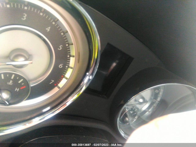 Chrysler 300 Limited 2012 2C3CCACG0CH188347 Image 7