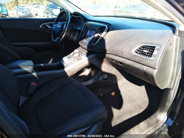 1C3CCCFBXHN510356 Chrysler 200 Touring