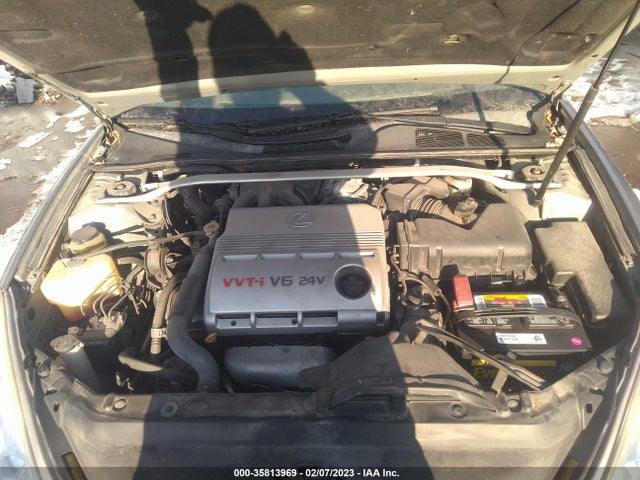 Lexus ES 300 2003 JTHBF30G036007424 Image 11