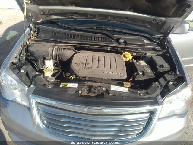 2016 Chrysler Town & Country, VIN: 2C4RC1BG3GR138680