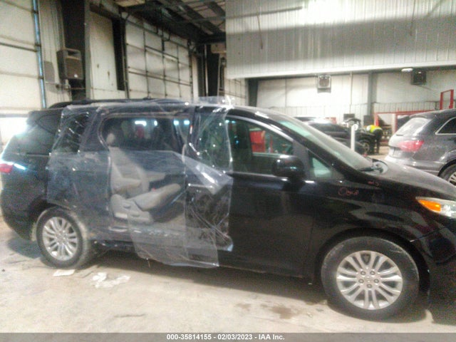 2015 TOYOTA SIENNA XLE/XLE AAS/LTD VIN: 5TDYK3DC2FS670688