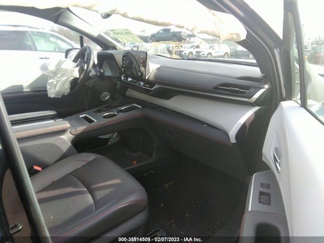 2022 Toyota Sienna, VIN: 5TDDSKFC8NS042719