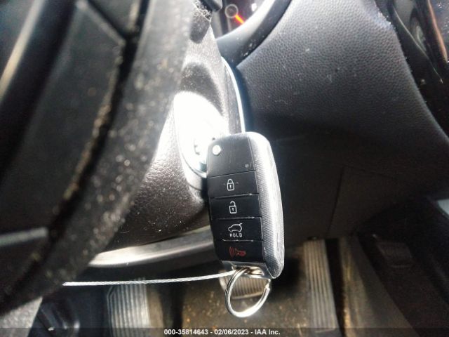 KNDJX3A53F7122864 KIA Soul !