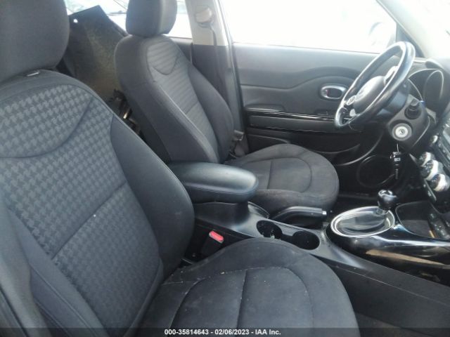 KNDJX3A53F7122864 KIA Soul !