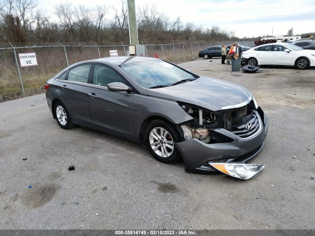 35814749 :رقم المزاد ، 5NPEB4AC3DH761825 vin ، 2013 Hyundai Sonata Gls مزاد بيع