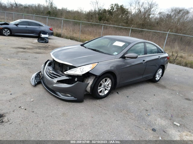 35814749 :رقم المزاد ، 5NPEB4AC3DH761825 vin ، 2013 Hyundai Sonata Gls مزاد بيع
