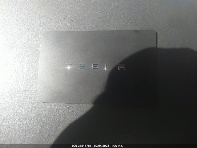Tesla Model Y Long Range 2021 5YJYGDEE5MF080901 Image 11