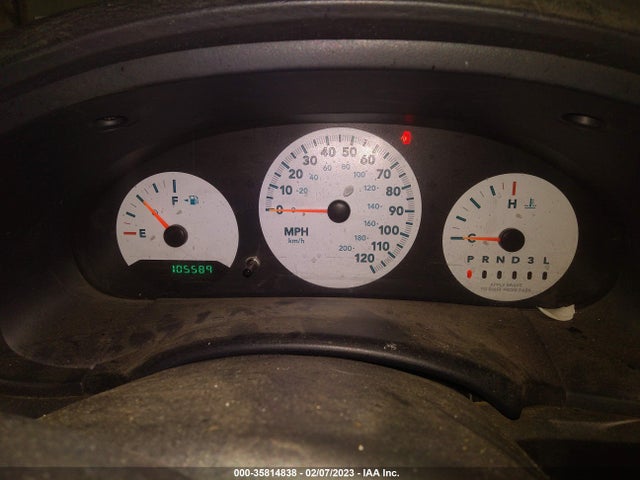 1C4GP45R15B387145 Chrysler Town & Country