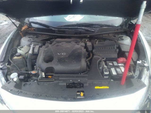 1N4AA6AP6HC378825 Nissan Maxima Sr