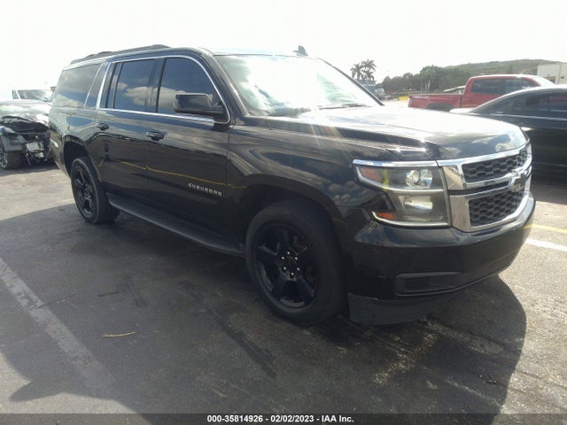 Chevrolet Suburban Lt 2017 1GNSCHKC6HR402688 Image 1