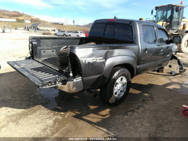 Toyota Tacoma Base V6 2015 3TMLU4EN5FM197878 Image 4