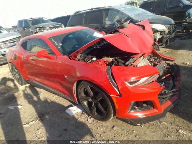 2018 Chevrolet Camaro, VIN: 1G1FF1R71J0156654