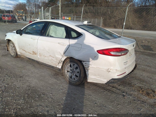 2020 FORD FUSION S VIN: 3FA6P0G72LR220095