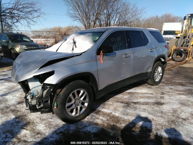 Chevrolet Traverse Ls 2018 1GNERFKW9JJ213970 Image 2