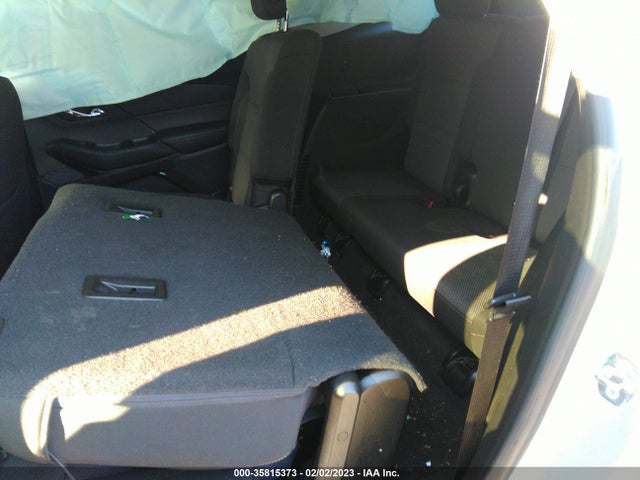 Chevrolet Traverse Ls 2018 1GNERFKW9JJ213970 Image 8