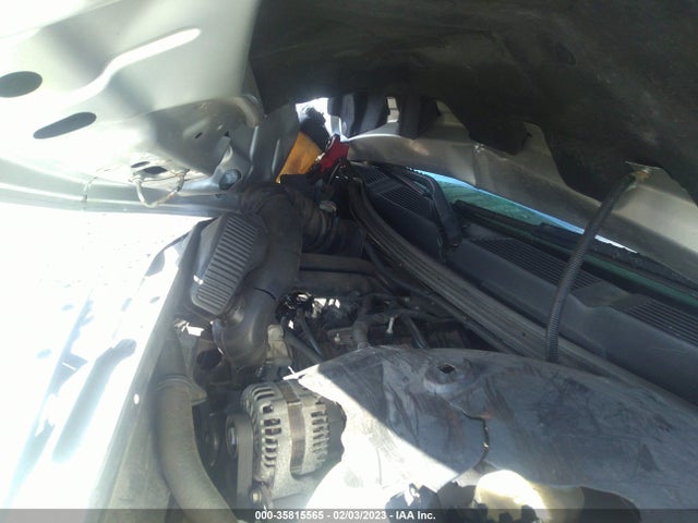 2011 CHEVROLET SILVERADO 1500 LT VIN: 1GCPKSE39BF213584