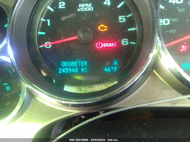 2011 CHEVROLET SILVERADO 1500 LT VIN: 1GCPKSE39BF213584