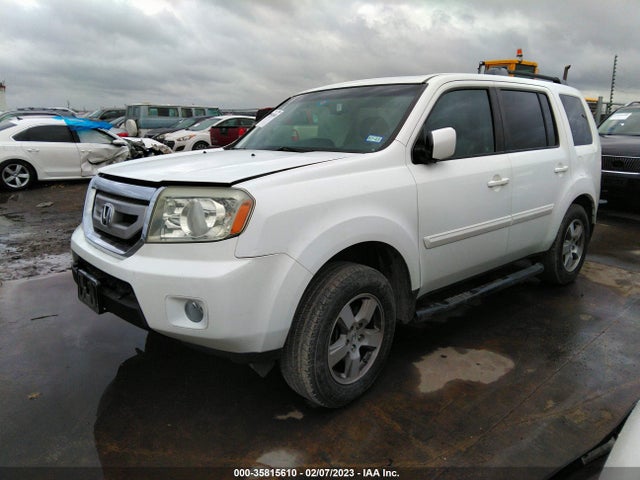 2011 HONDA PILOT EX-L VIN: 5FNYF3H71BB042797