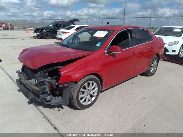 2010 VOLKSWAGEN JETTA SEDAN SE VIN: 3VWRX7AJ3AM068856