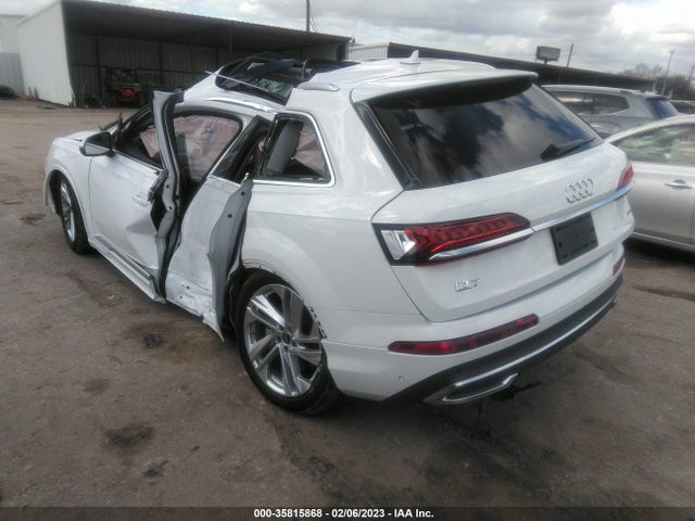WA1LJBF72ND017967 Audi Q7 Premium Plus