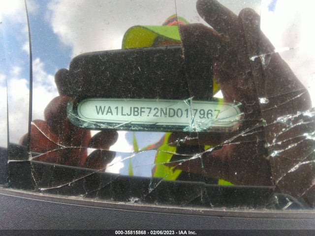 WA1LJBF72ND017967 Audi Q7 Premium Plus