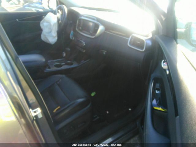 5XYPK4A51KG457455 KIA Sorento Sx V6